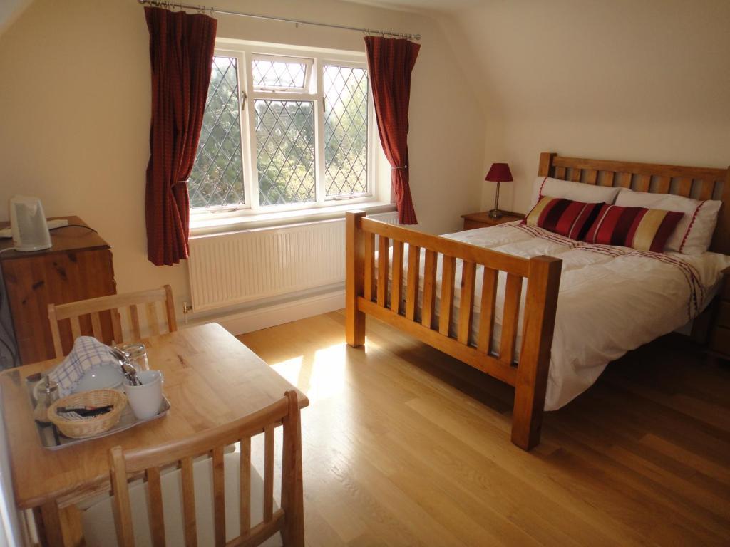 The Oaks Guest House Londra Oda fotoğraf