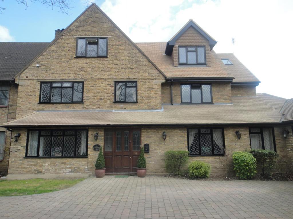 The Oaks Guest House Londra Dış mekan fotoğraf