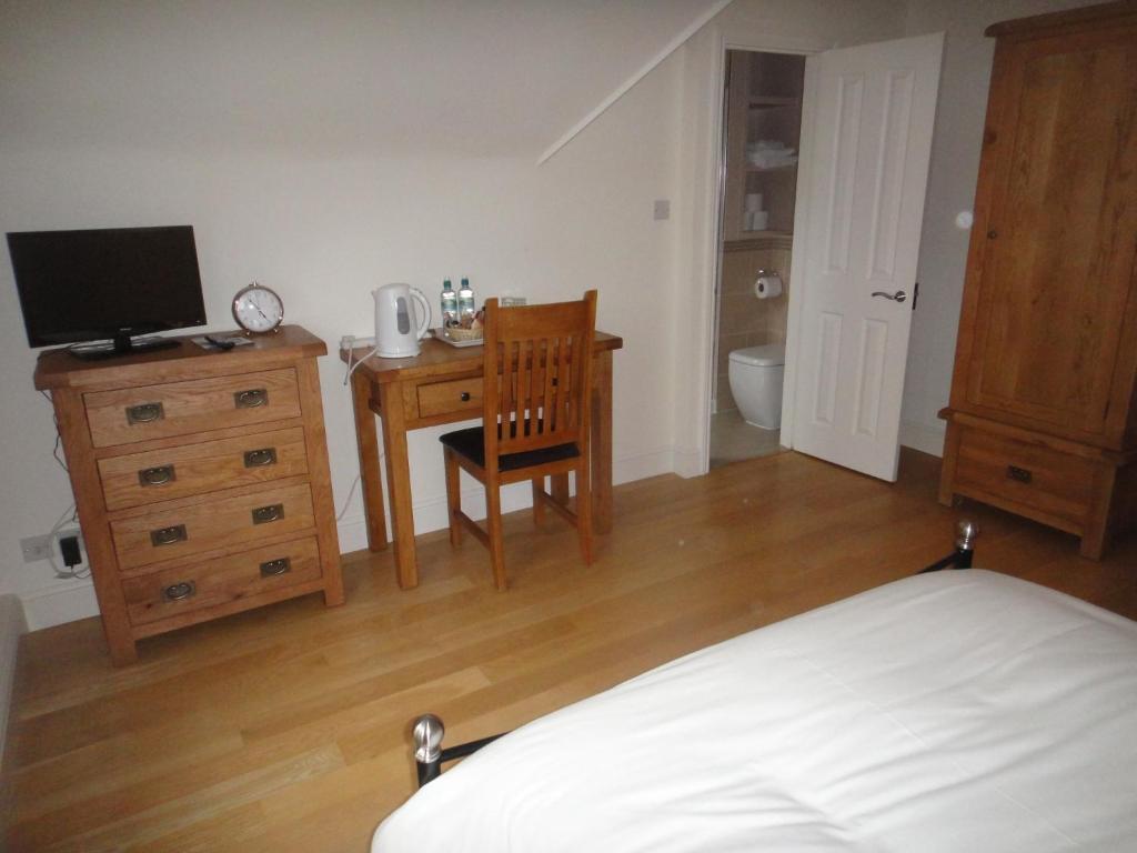 The Oaks Guest House Londra Oda fotoğraf