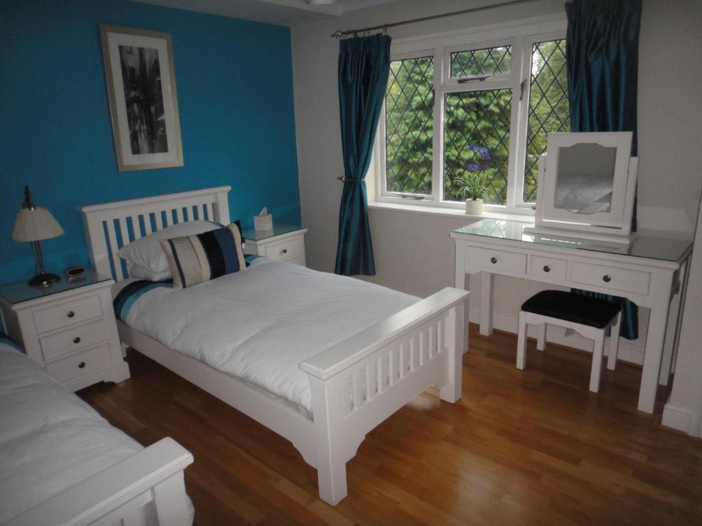 The Oaks Guest House Londra Oda fotoğraf